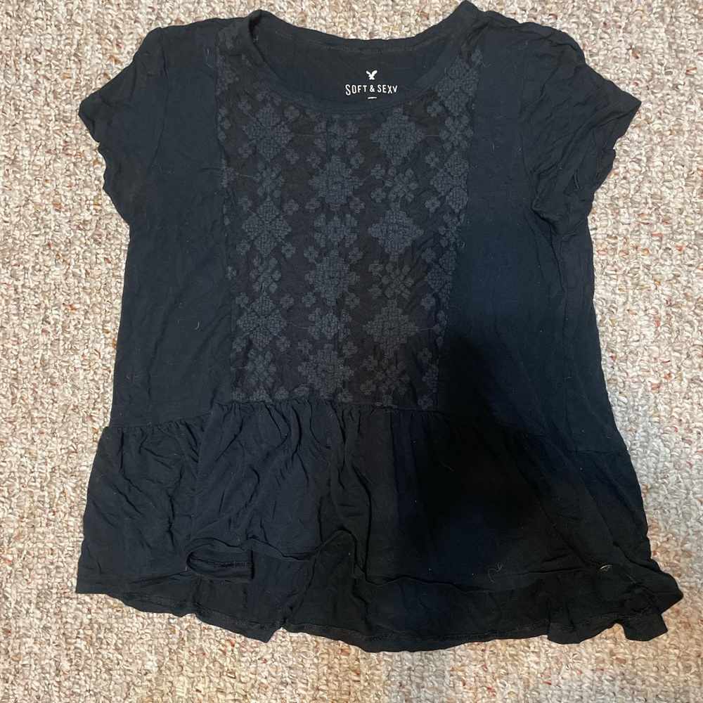 Black peplum tee